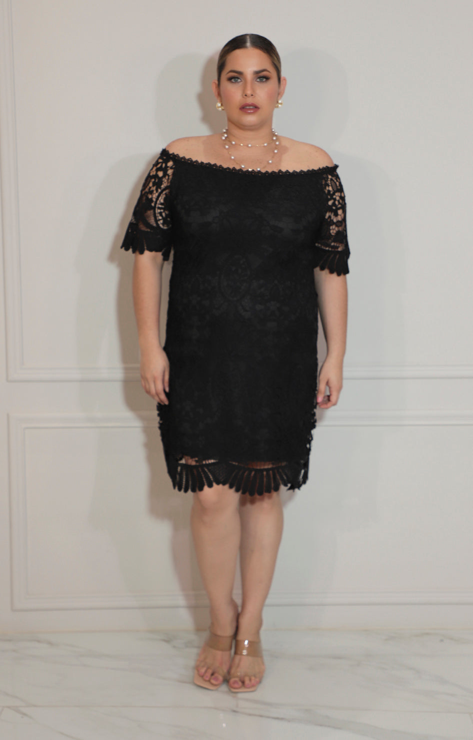 Vestido negro de guipiur con mangas - VESTIDO Boutiquemirel 