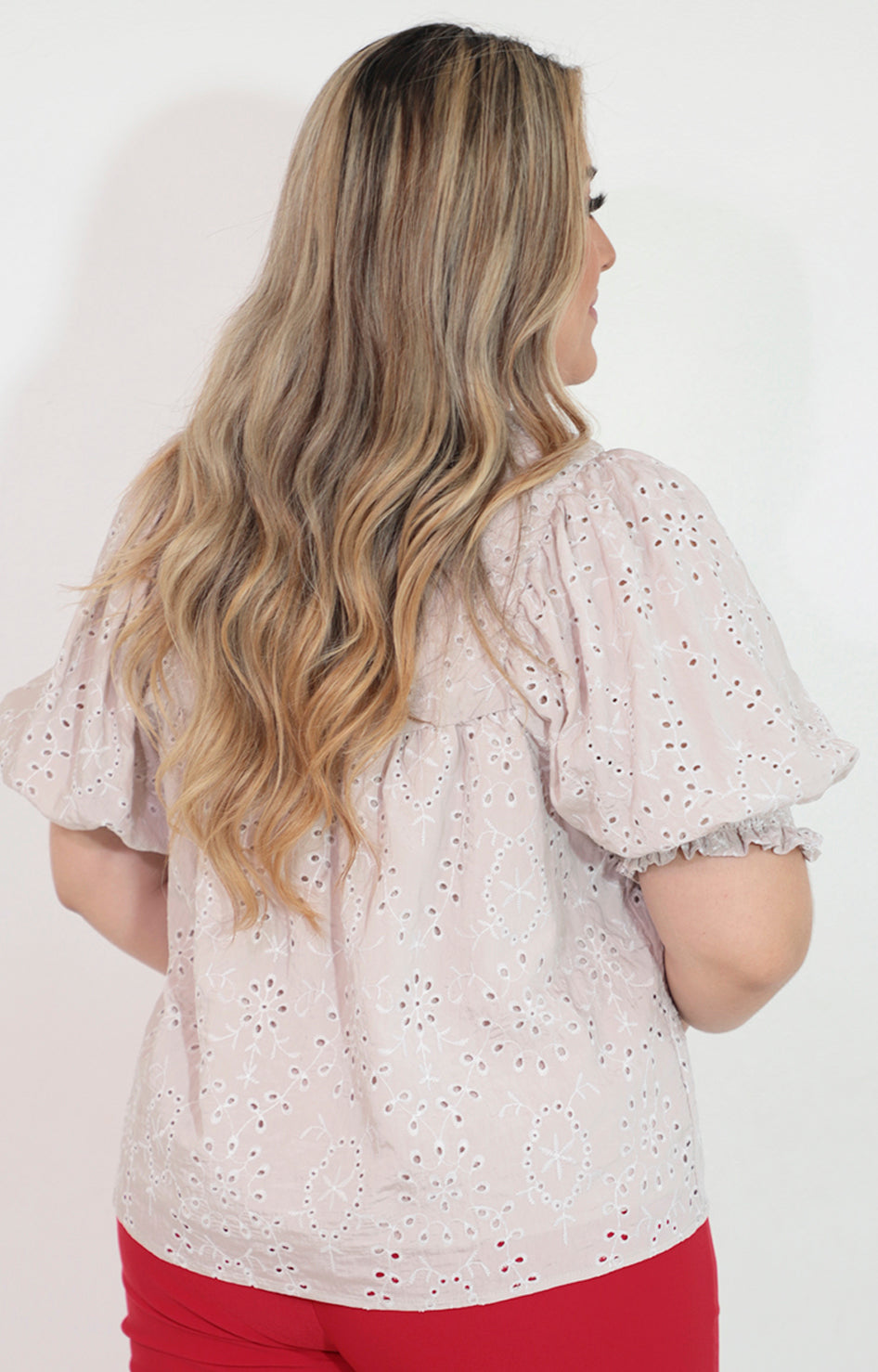 Blusa beige estampada con elastico en manga - BLUSA Boutiquemirel 