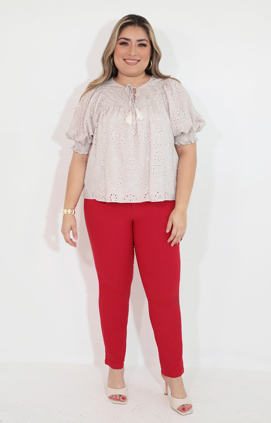 Blusa beige estampada con elastico en manga - BLUSA Boutiquemirel 