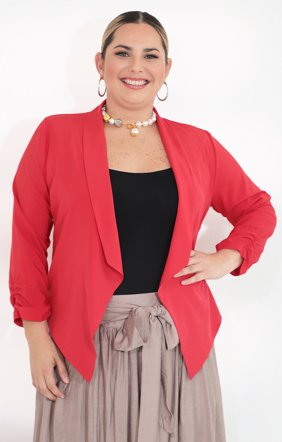 Saco rojo con corrugado en mangas - SACO Boutiquemirel 