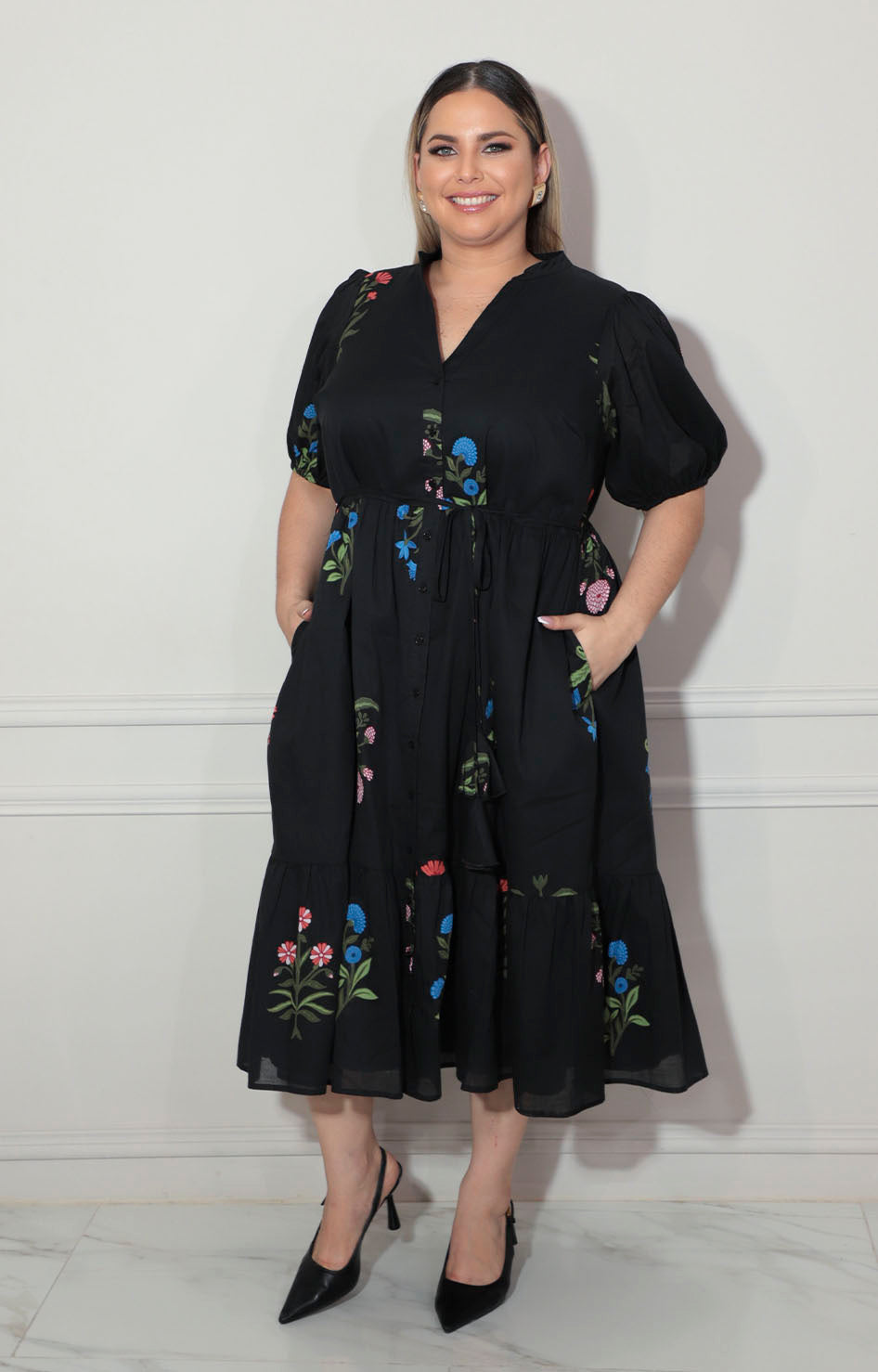 Vestido negro con flores - VESTIDO XL Boutiquemirel 