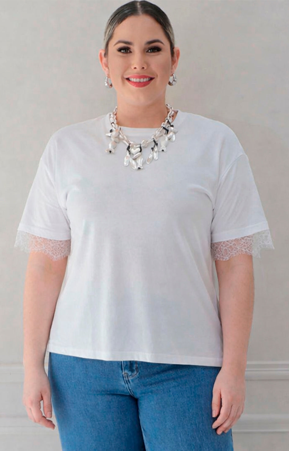 Blusa blanca con encaje - BLUSA CURVY Boutiquemirel 