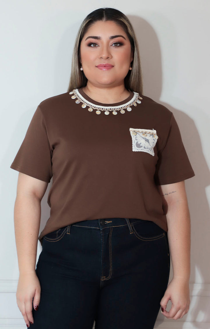 Blusa café con bordado y aplicaciones superior - BLUSA XL Boutiquemirel 