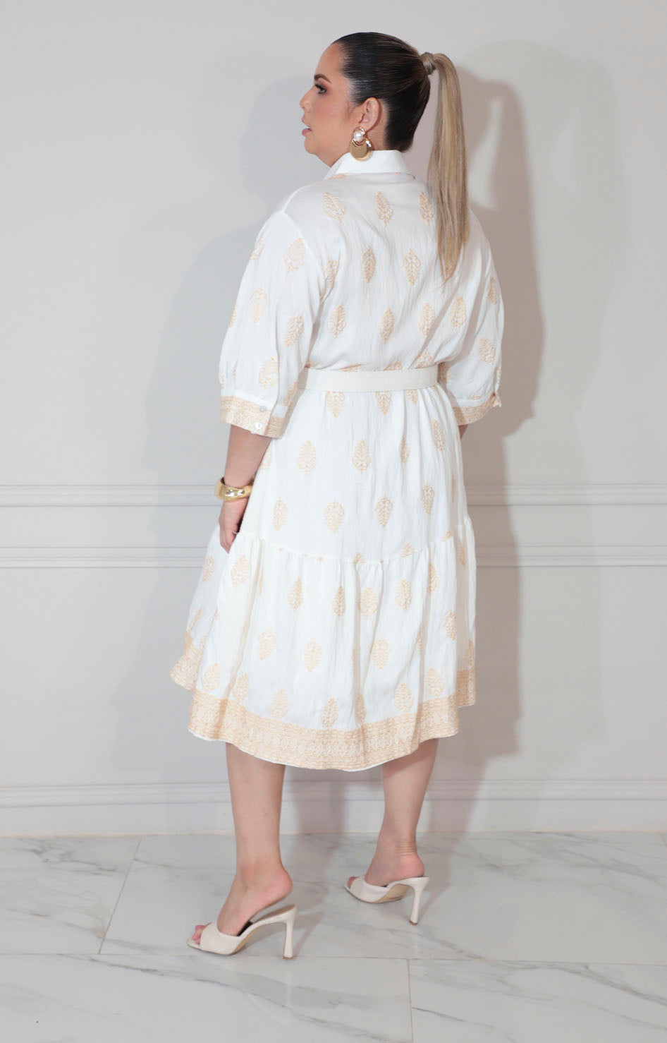 Vestido beige de bordado con botones y cinturón - VESTIDO XL Boutiquemirel 