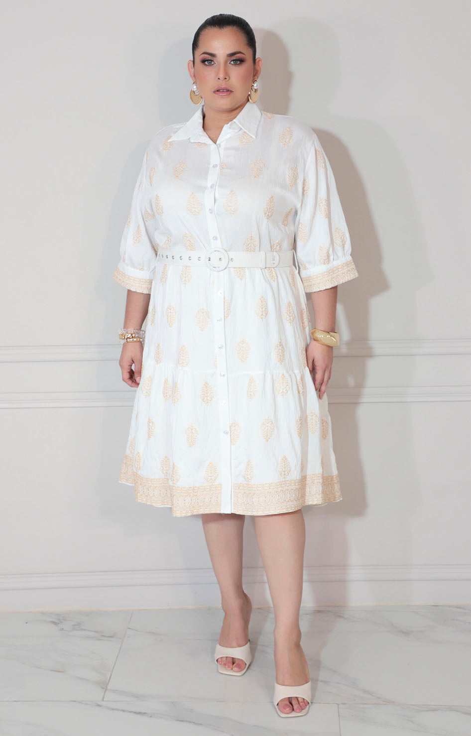 Vestido beige de bordado con botones y cinturón - VESTIDO XL Boutiquemirel 