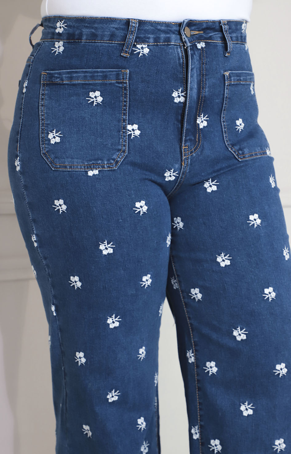 Pantalon de mezclilla estampado con bordado - PANTALON XL Boutiquemirel 