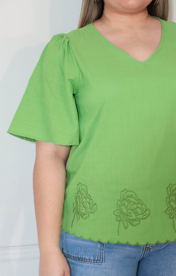 Blusa verde con bordado inferior - BLUSA XL Boutiquemirel 