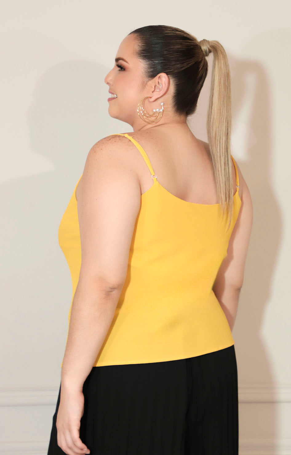 Blusa mostaza de tirantes con cuello de hamaca - BLUSA XL Boutiquemirel 