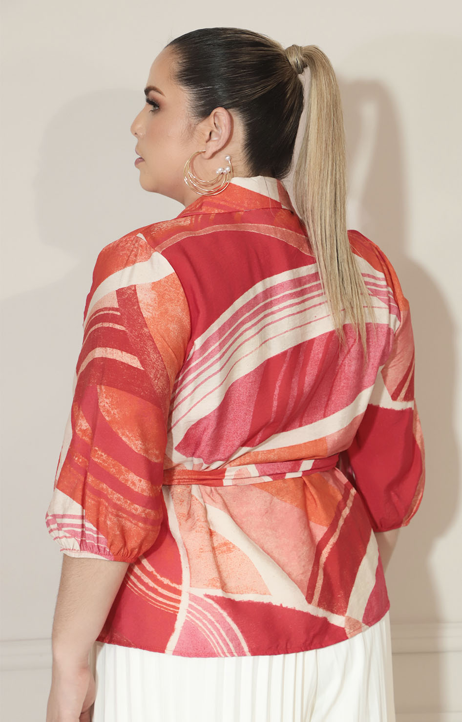 Blusa naranja envolvente con estampado y lazo - BLUSA XL Boutiquemirel 