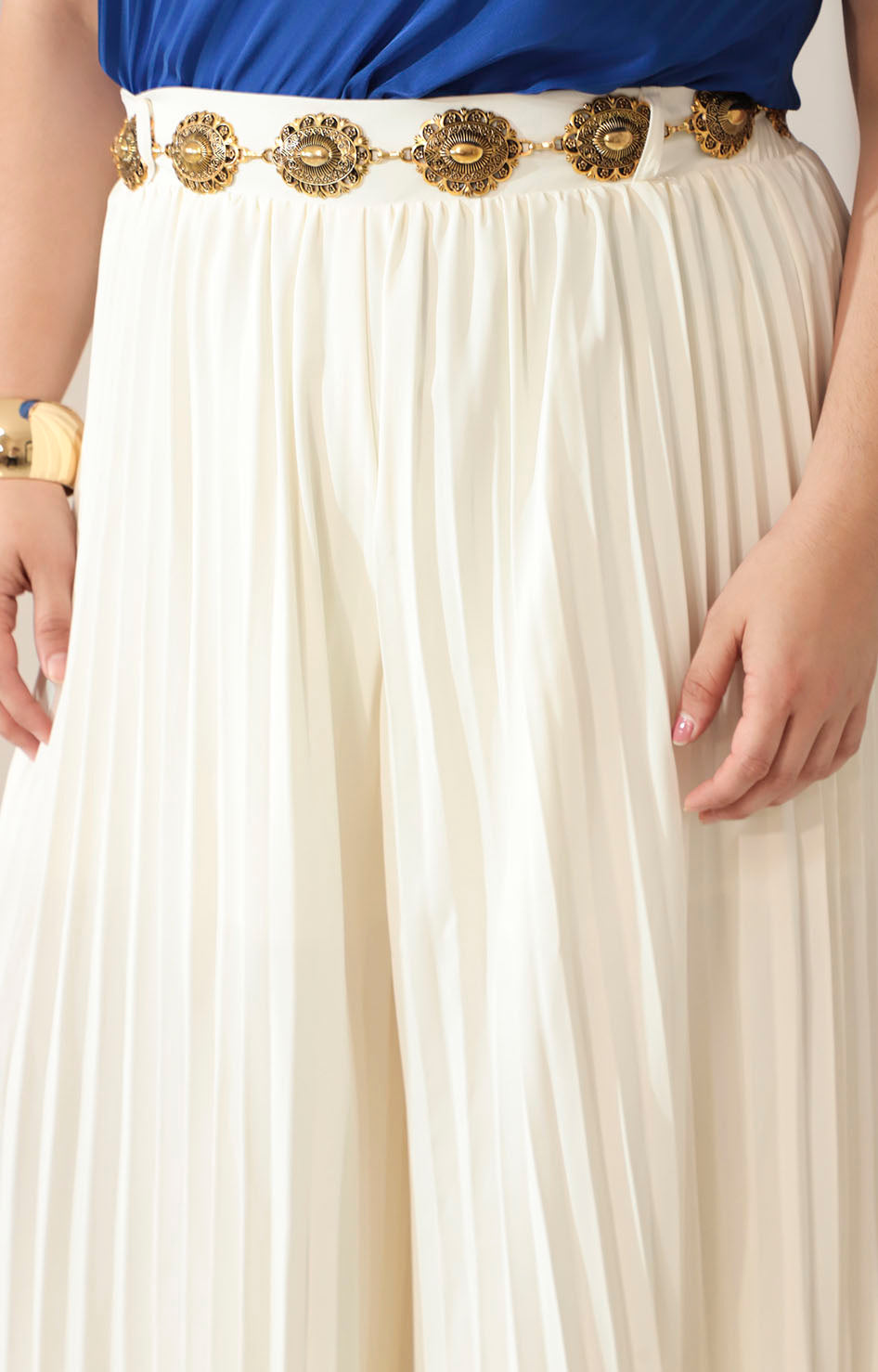 Pantalón blanco plisado con cinturón  de eslabones - PANTALON XL Boutiquemirel 