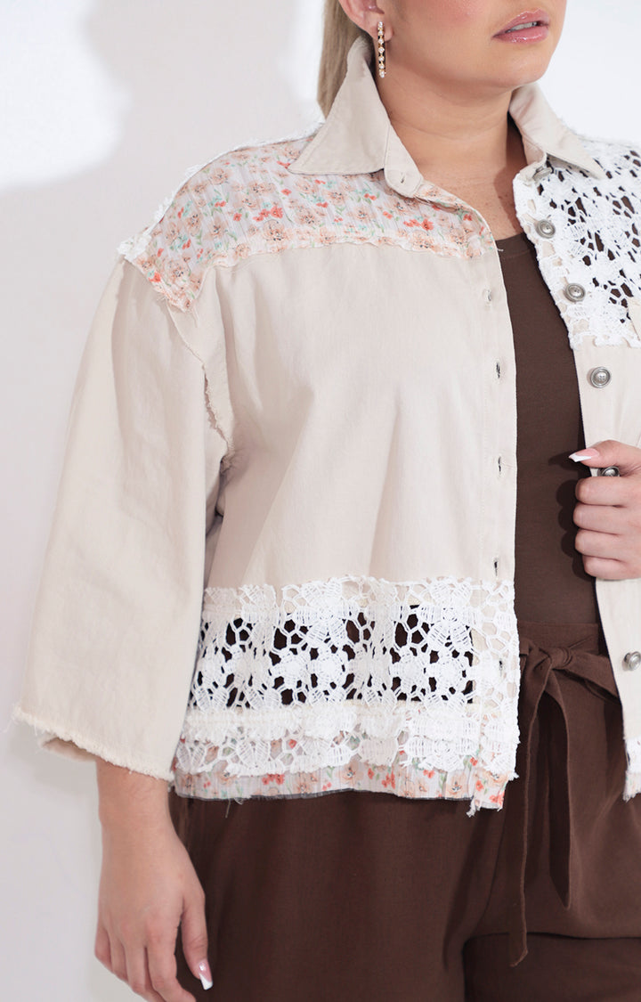 Camisera beige con tira bordada - BLUSA Boutiquemirel 