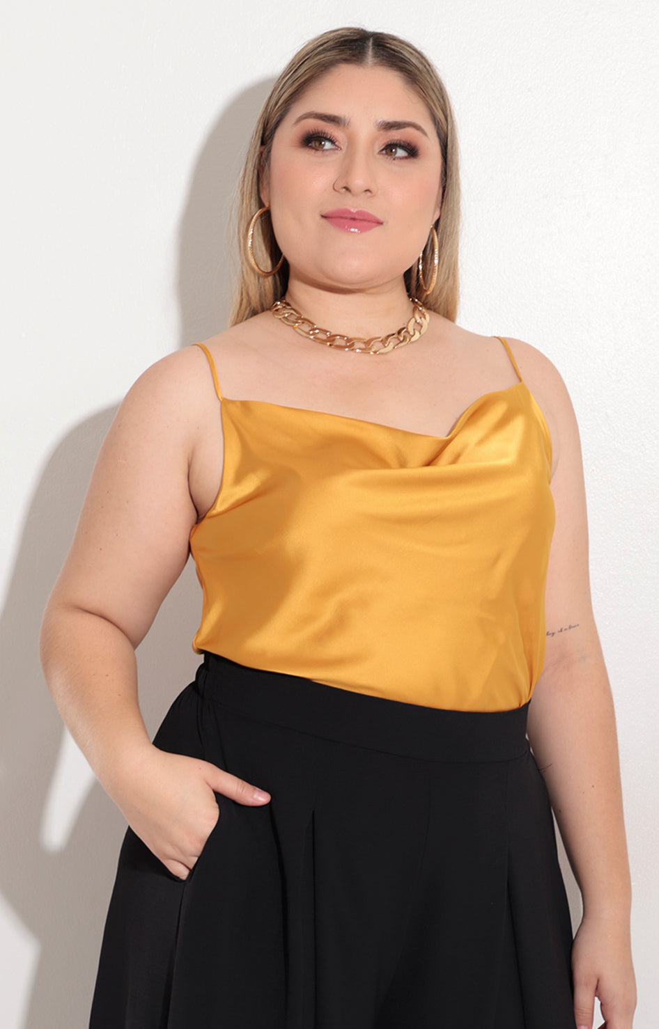 Blusa mostaza de tirantes - BLUSA Boutiquemirel 