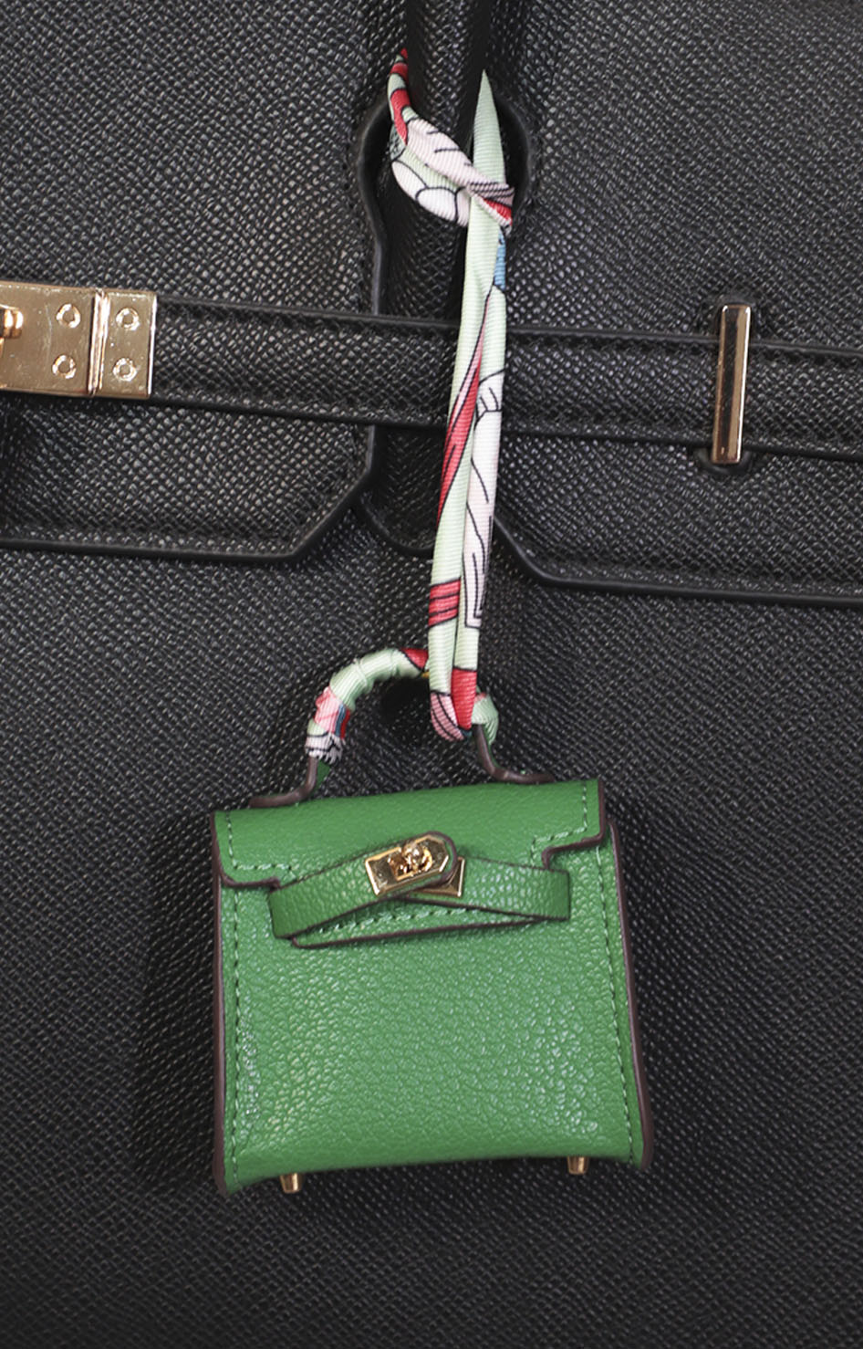 Charm "Mini Bag Verde" 💚👜 - LLAVERO Boutiquemirel 