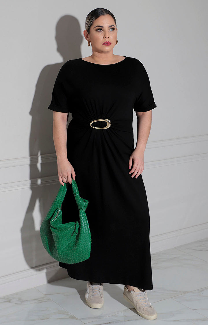 Vestido negro con hebilla frontal - VESTIDO CORTO CURVY Boutiquemirel 