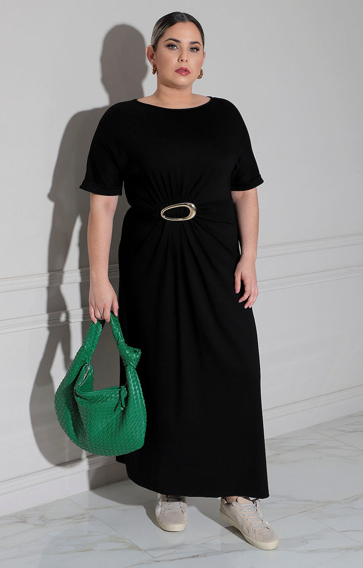 Vestido negro con hebilla frontal - VESTIDO CORTO CURVY Boutiquemirel 