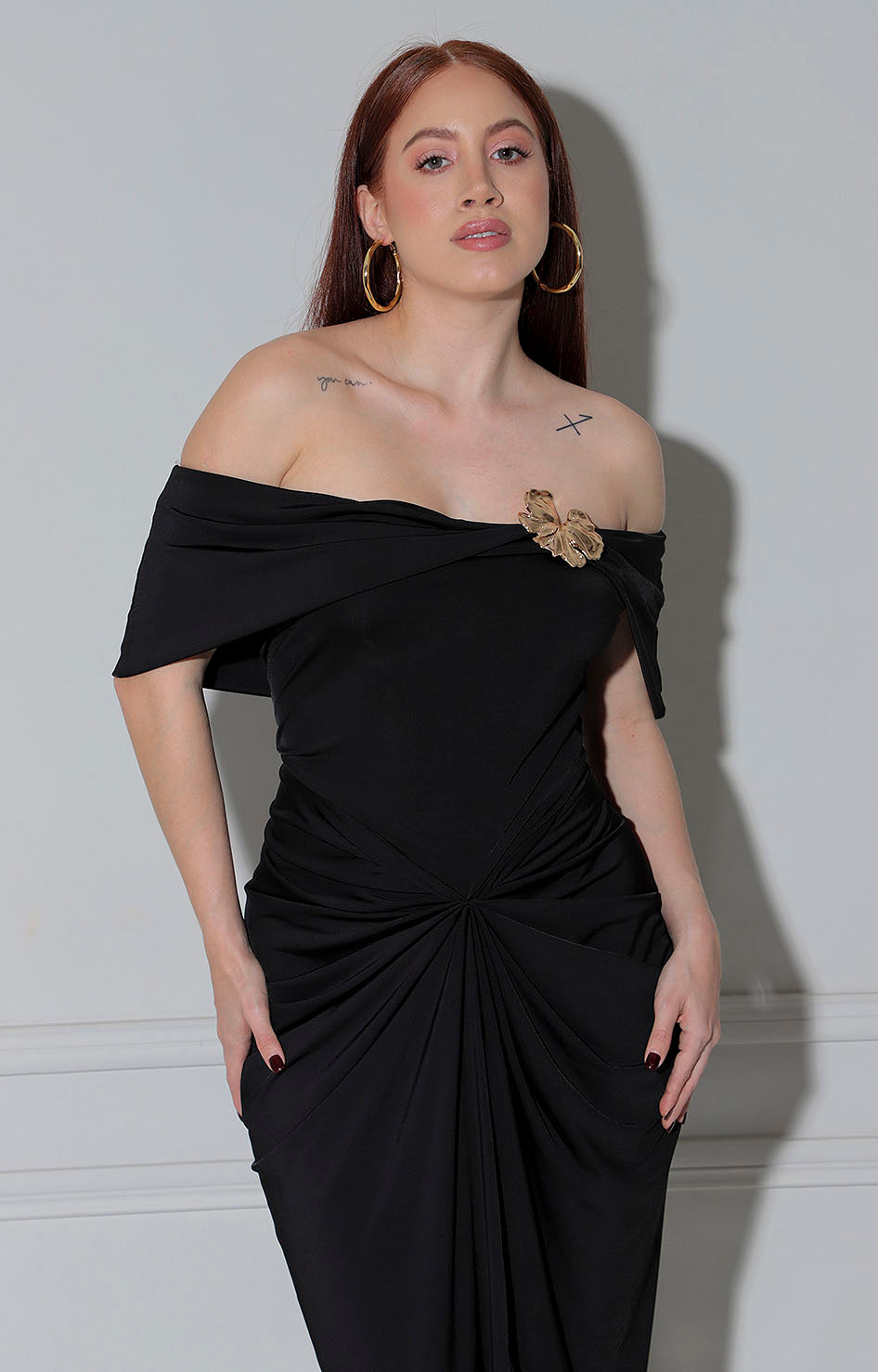 Vestido negro con fruncido - VESTIDO Boutiquemirel 