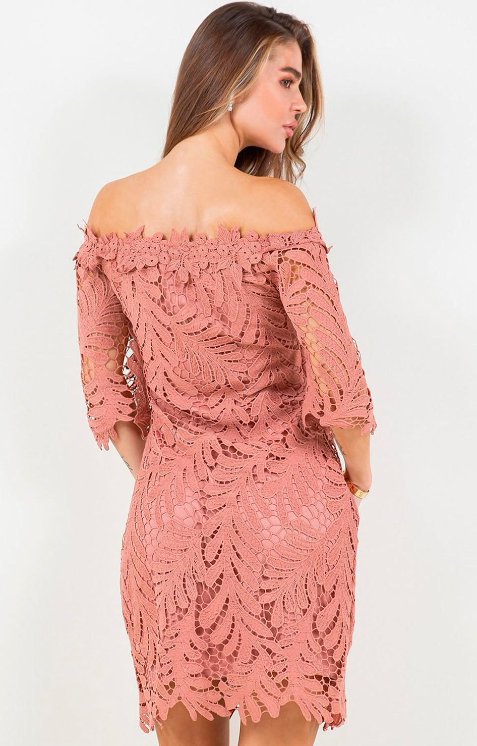 Vestido rosa de guipiur con mangas - VESTIDO Boutiquemirel 