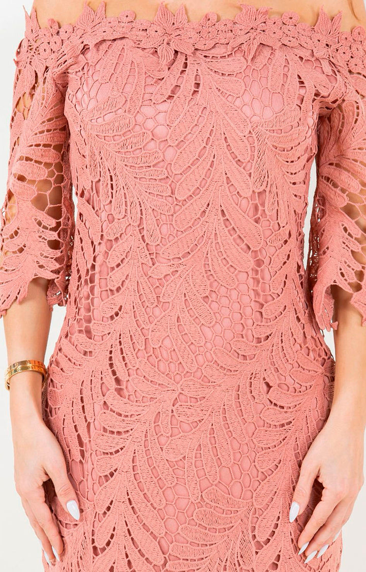 Vestido rosa de guipiur con mangas - VESTIDO Boutiquemirel 