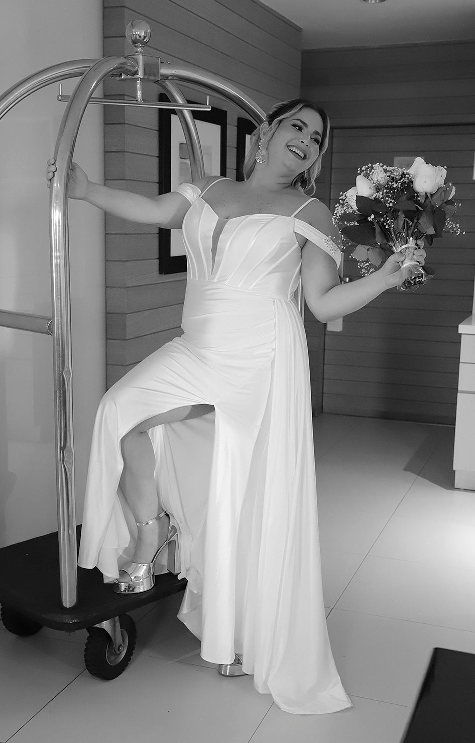 Vestido blanco de novia - VESTIDO CURVY Boutiquemirel 