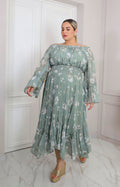 Vestido verde con hombros descubiertos